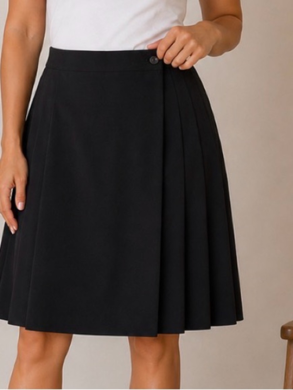 Worthington Classic Black Pleated Women's Skirt - Timeless Office Style SZ 14